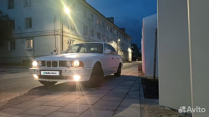 BMW 5 серия 2.5 МТ, 1989, 320 000 км
