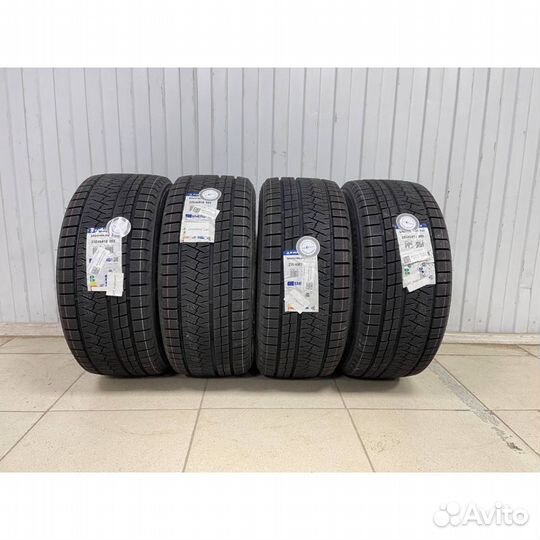 Triangle Snowlink TWT02 245/40 R19