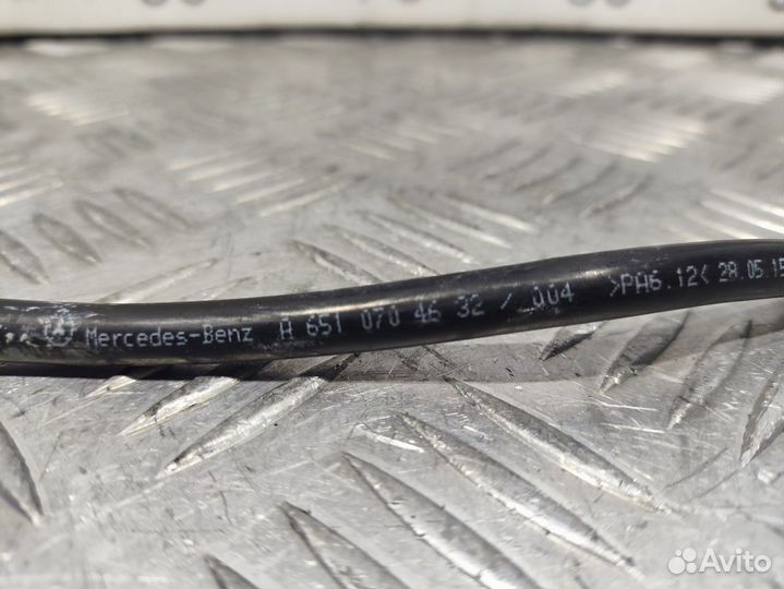 Б/У Трубка вакуумная Mercedes#001