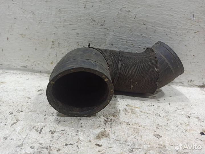 Патрубок интеркулера