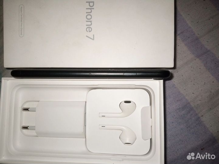 iPhone 7, 256 ГБ