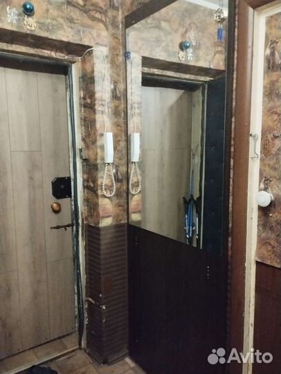 Парикмахерское зеркало