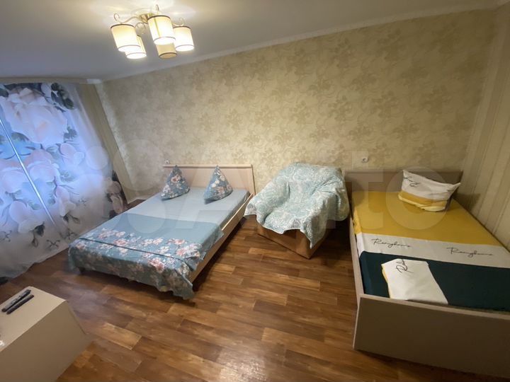 1-к. квартира, 43 м², 2/10 эт.