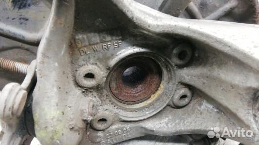 Ступица передняя левая volkswagen passat B6 (7DN08