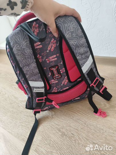 Рюкзак школьный для девочки