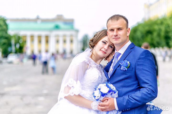 Свадебное платье