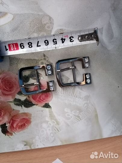 Декоративные пряжки