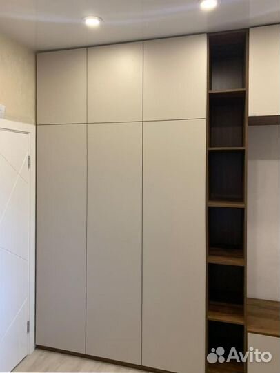 Шкаф в прихожую замер бесплатно