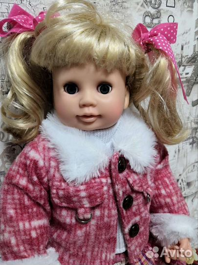 Интерактивная кукла Ксюша