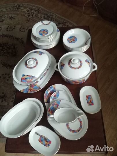 Столовый сервиз новый
