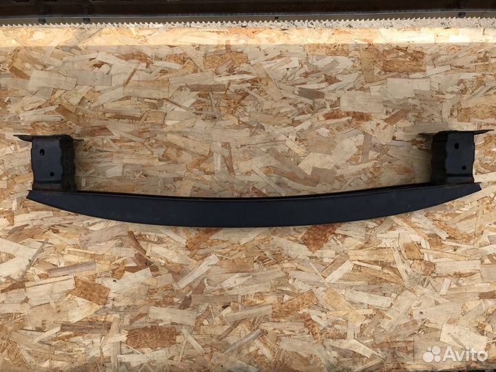 Усилитель заднего бампера Skoda Octavia A7 2013-20