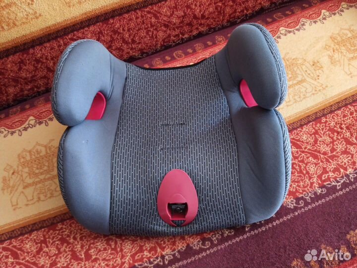 Автобустер. Детское кресло