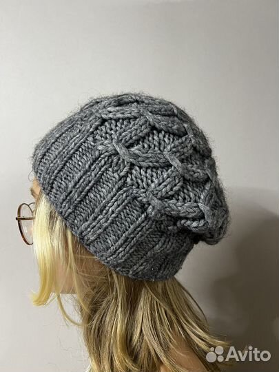 Шапка зимняя женская вязанная