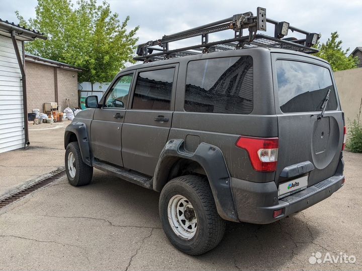 УАЗ Patriot 2.7 МТ, 2015, 118 000 км