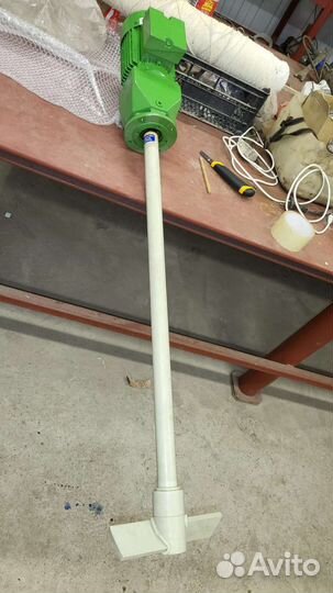 Мешалка лопастная высокооборотная вертикальная