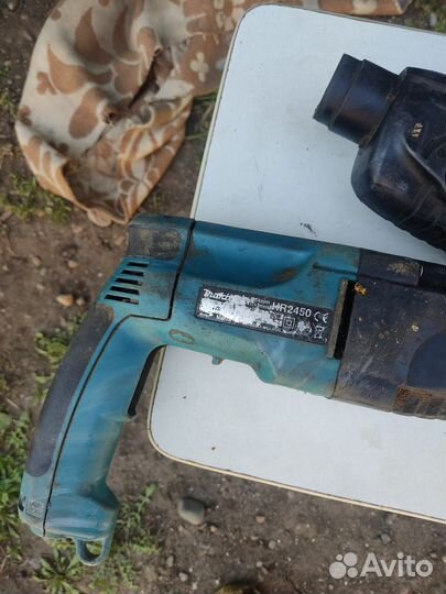 Перфоратор makita