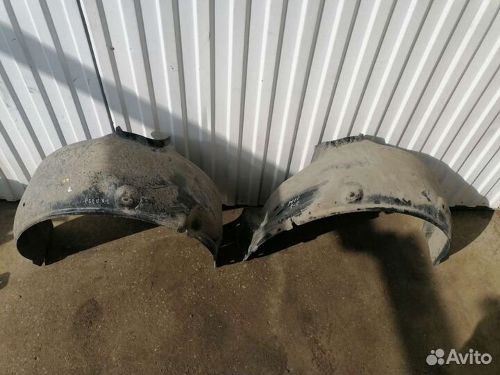 Подкрылок задний Фольксваген Поло 5