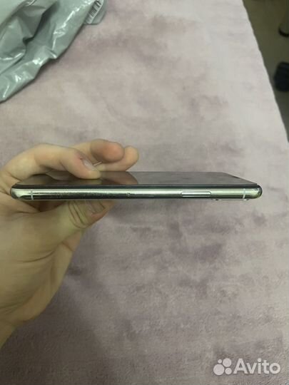 iPhone Xs, 64 ГБ