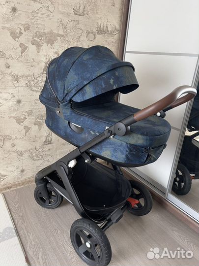 Коляска 2 в 1 stokke trailz черное шасси
