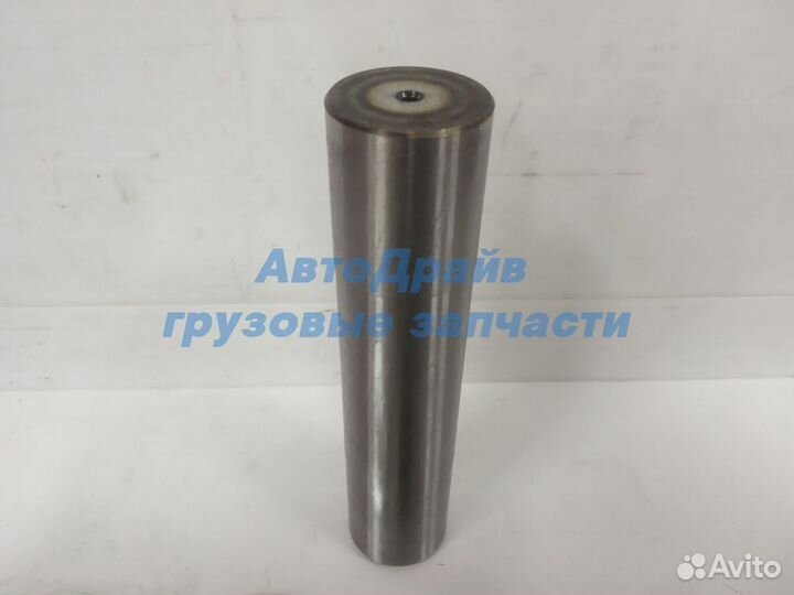 Комплект шкворня поворотного кулака на сторну MAN