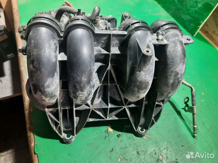 Впускной коллектор 2TR-FE