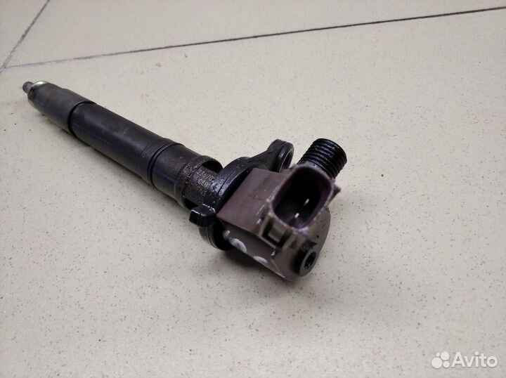 Форсунка дизельная электрическая Hi Lux 2015