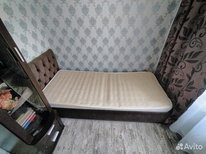 Мебель для спальни бу