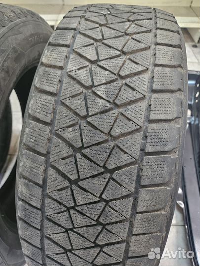 Bridgestone Blizzak DM-V2 235/60 R18 107S