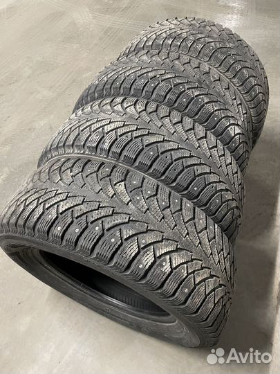 Nokian Tyres Hakkapeliitta 4 235/65 R16 100T