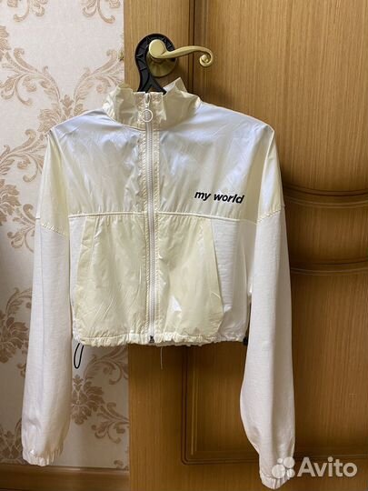 Ветровка женская легкая