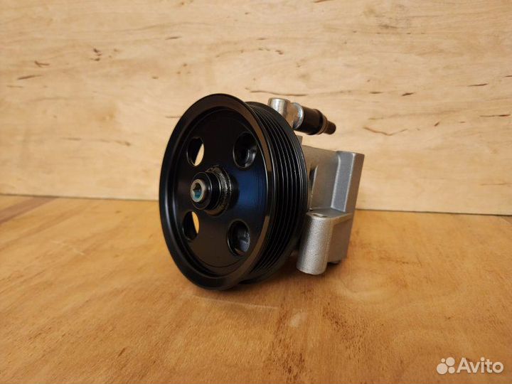 Насос гидроусилителя Ford Focus 3 1.6 pnda