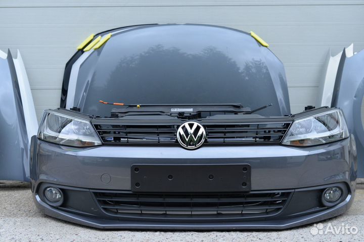 Бампер фара решетка Volkswagen polo 2010-2014