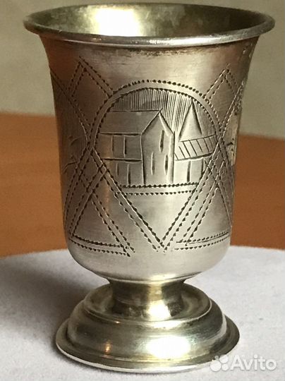 Царские и советские серебряные стопки и ложки