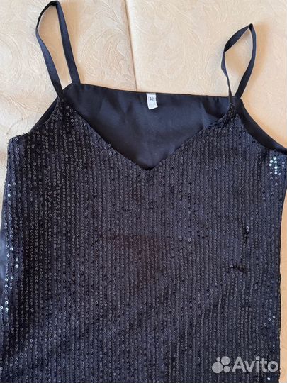 Топ с пайетками