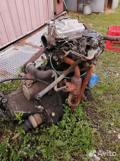 Двигатель на авто Ока