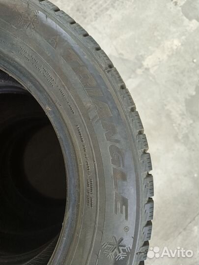 Triangle Snowlink TWT02 205/60 R16 96R