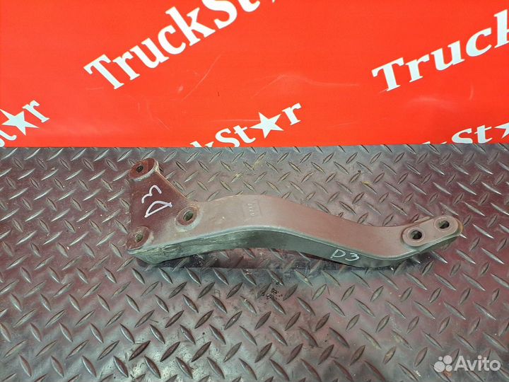 Кронштейн усилителя бампера правый Daf XF106