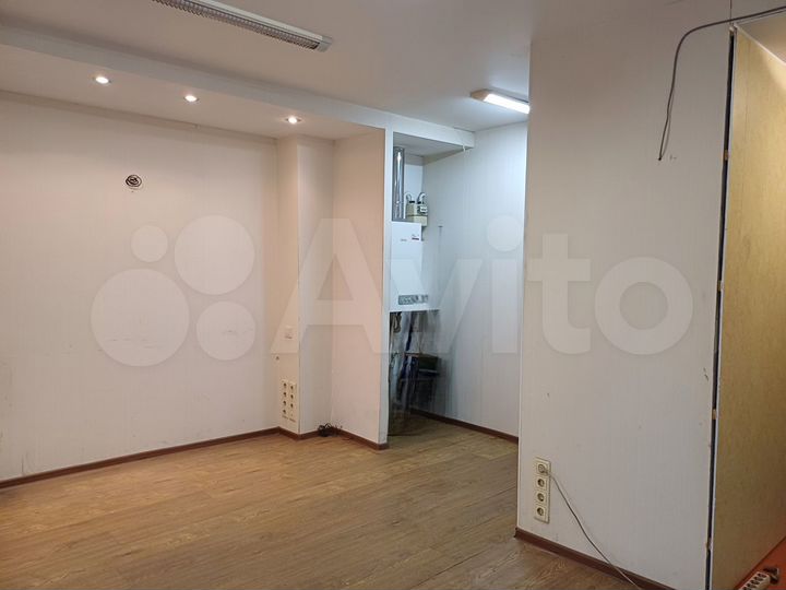 2-к. квартира, 94 м², 1/2 эт.