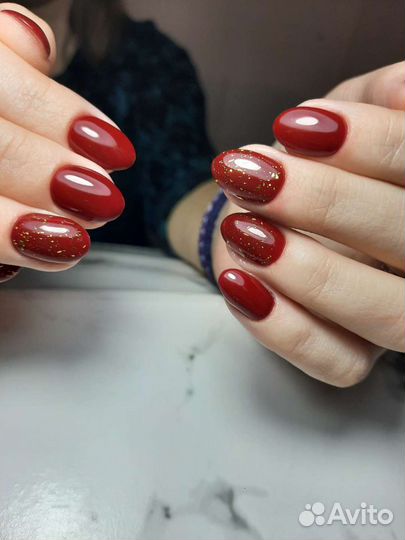 Мастер маникюра и педикюра