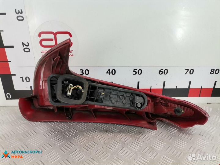Фонарь задний правый Peugeot 206 2003 6351R4