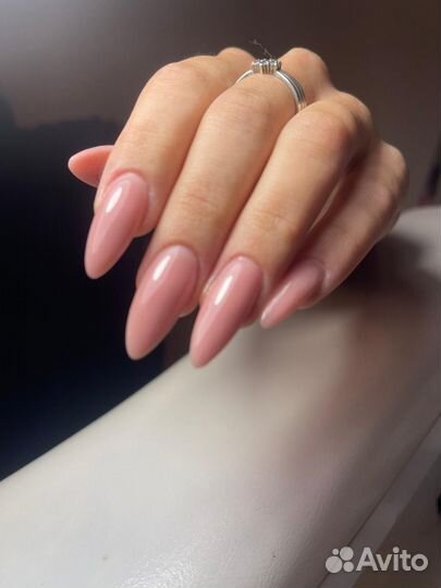 Наращивание ноготков