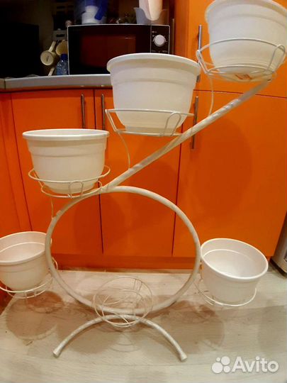 Подставка для цветов