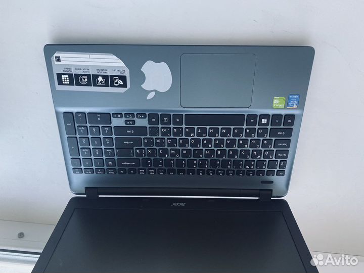 Acer aspire E5-571G-56FD