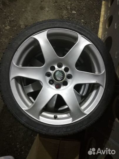 Goodride AD 153 205/40 R17 84W