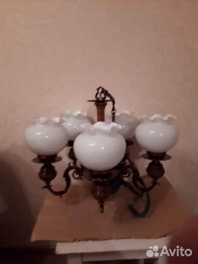 Люстра потолочная новая