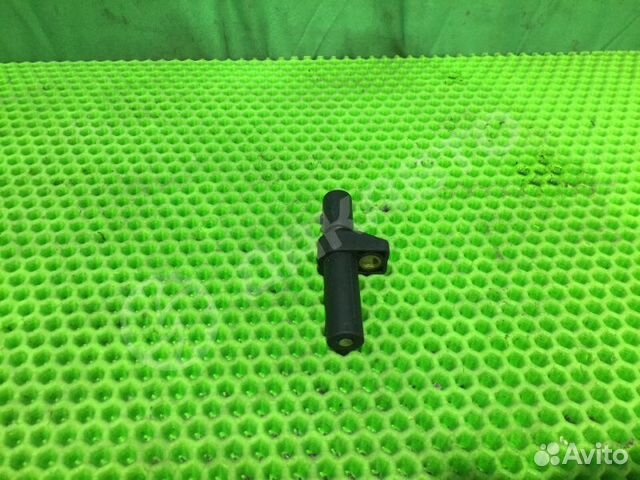 Датчик положения коленвала Mercedes-Benz E W211