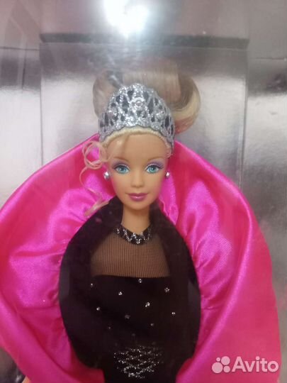 Барби Макки Mackie Happy Holidays Новая