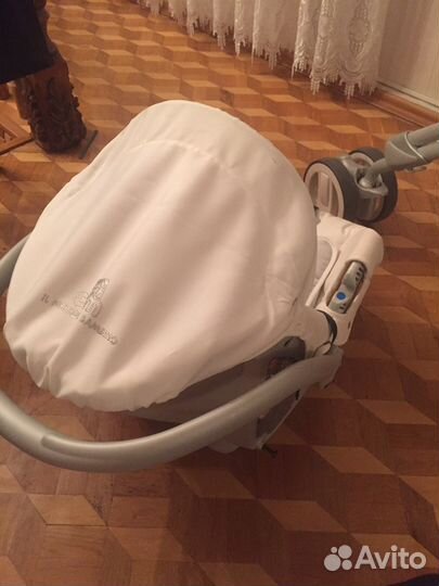 Коляска фирмы 