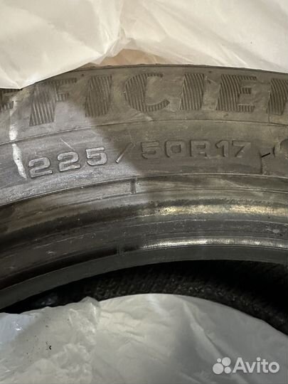 Goodyear EfficientGrip 225/50 R17