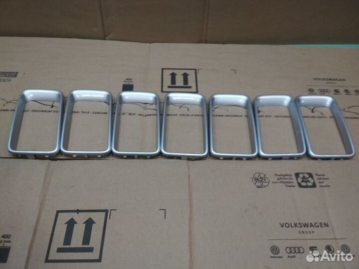 Комплект окантовок решетки радиатора jeep